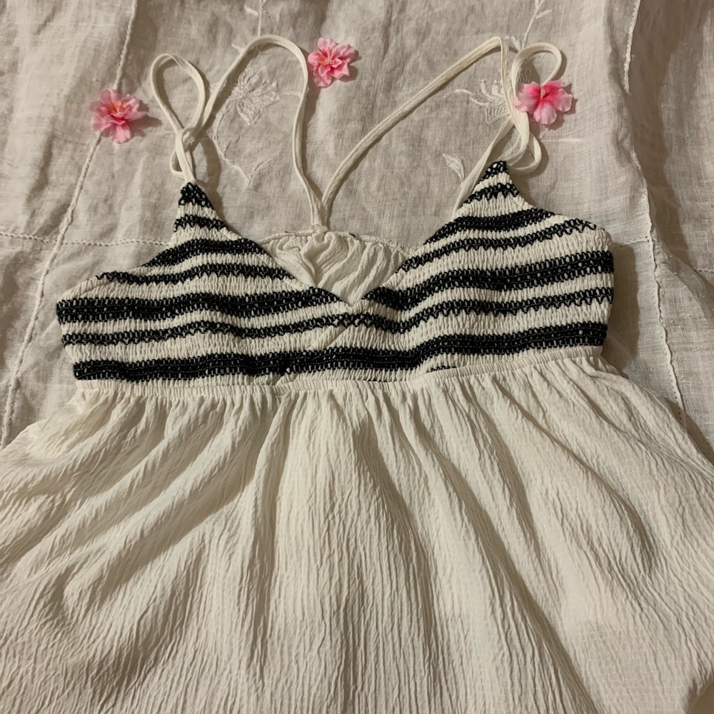 V-neck spaghetti strap shirt